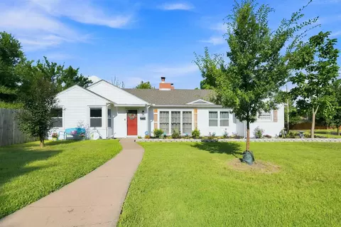 353 N Pinecrest Ave, Wichita, KS 67208