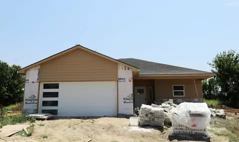 2401 W 34th St N, Wichita, KS 67204