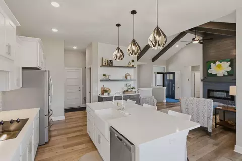 Kitchen - 1141 W Shellbark St, Goddard, KS 67052 photo 3 of 4