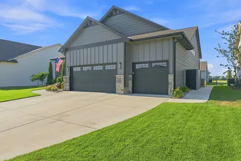 Exterior - 1141 W Shellbark St, Goddard, KS 67052 photo 2 of 7