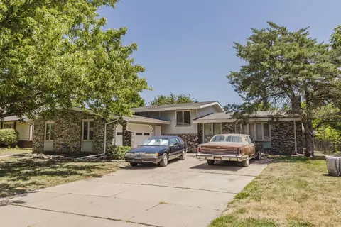 8606 E Cherry Crk, Wichita, KS 67207