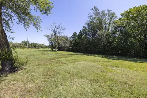 Exterior - 10001 E 103rd, Mulvane, KS 67110 photo 4 of 6