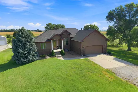 15300 Breezy Ln, Colwich, KS 67030