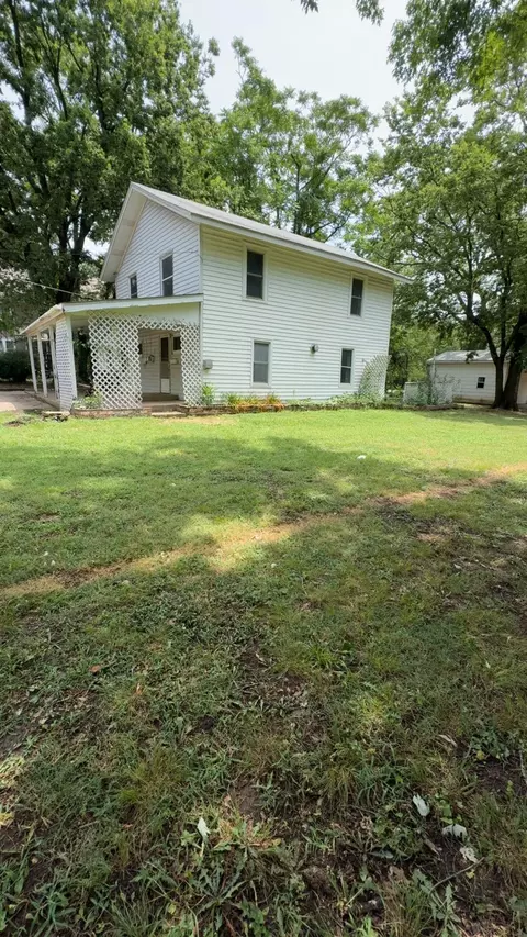 311 W Towanda, El Dorado, KS 67042
