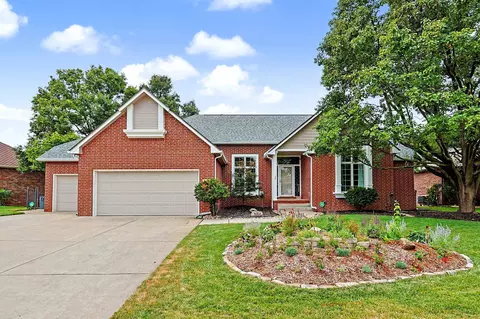 5021 N Harborside Ct, Wichita, KS 67204