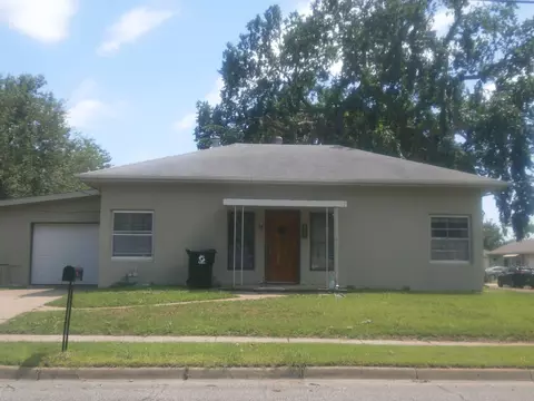 1117 W Republic, Salina, KS 67401