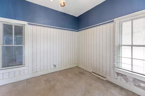 Bedroom - 505 Sweezy, Halstead, KS 67056 photo 5 of 8