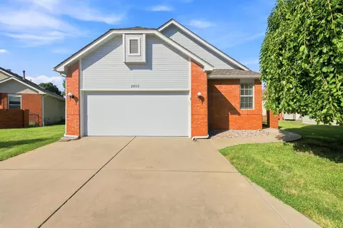 6515 E 30th St N Unit #2800, Wichita, KS 67226