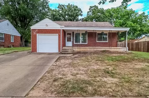 5116 E Larry Ln, Wichita, KS 67218