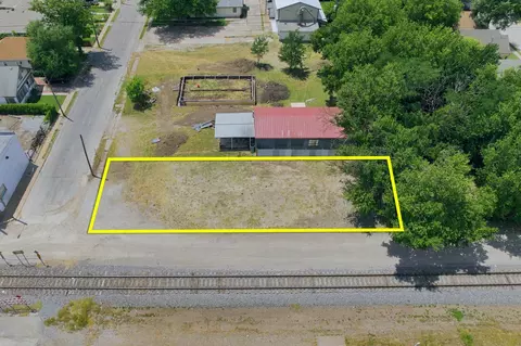 730 E Boston St, Wichita, KS 67211