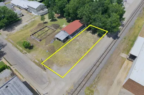 730 E Boston St, Wichita, KS 67211