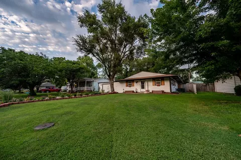 1316 Terrace Dr, El Dorado, KS 67042