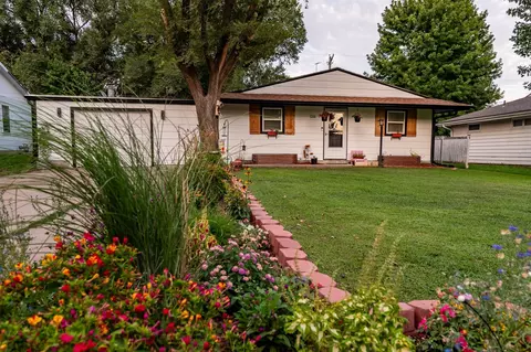1316 Terrace Dr, El Dorado, KS 67042