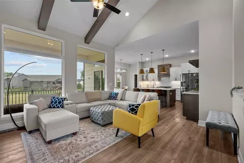 Living - 4909 N Emerald Ct, Maize, KS 67101 photo 1 of 5