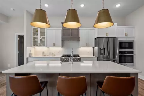 Kitchen - 4909 N Emerald Ct, Maize, KS 67101 photo 2 of 4