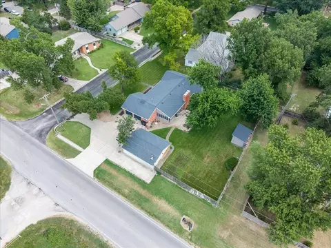 View/Area - 917 W 4th St, Halstead, KS 67056 photo 2 of 2