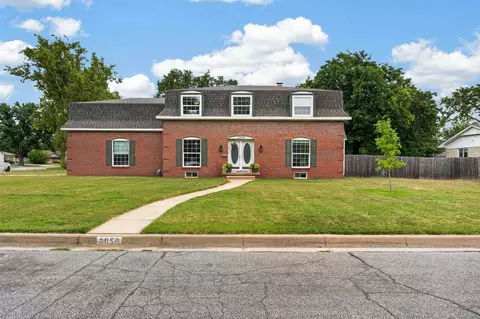 2950 W River Park Dr, Wichita, KS 67203