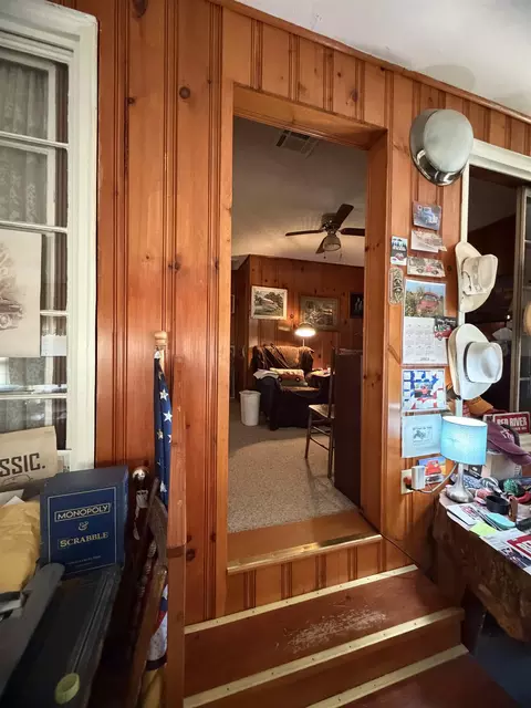 Entry Way - 469 Aa70 Rd, Fall River, KS 67047 photo 1 of 1