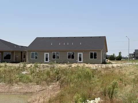 2904 W Denene St UNIT S 100 & 200, Wichita, KS 67215