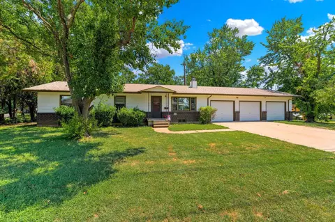 515 S G St, Wellington, KS 67152