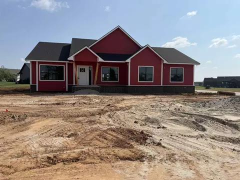 407 S Stoney Creek St, Clearwater, KS 67026