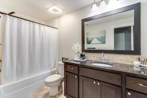 Bath - 4011 N Bluestem Ct, Maize, KS 67101 photo 3 of 3