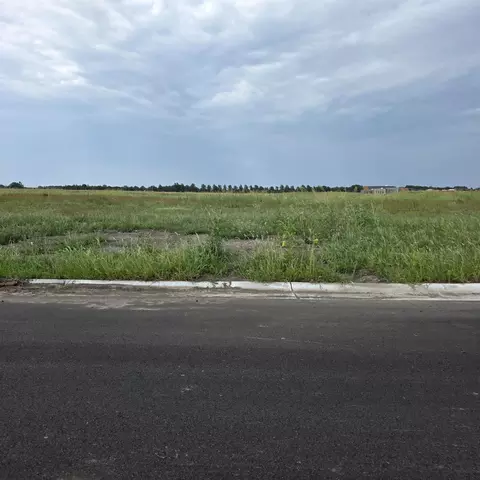 1300 Northridge, Valley Center, KS 67147