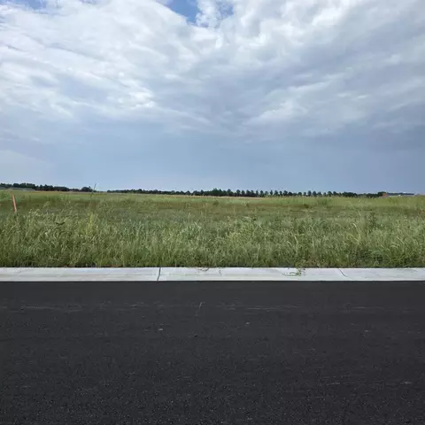 1310 Northridge, Valley Center, KS 67147