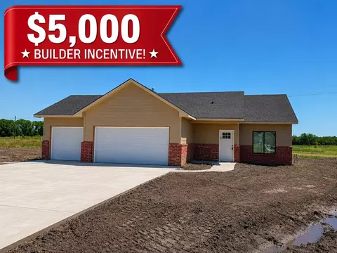 1630 Midway Ct, Valley Center, KS 67147