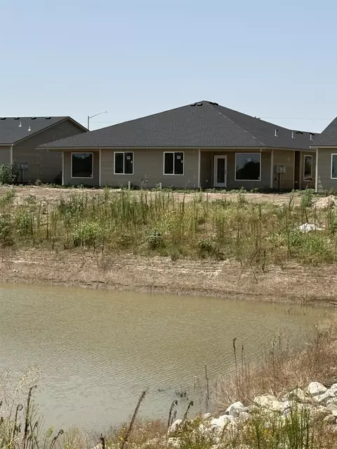 2908 W Denene St UNIT S 100 & 200, Wichita, KS 67215
