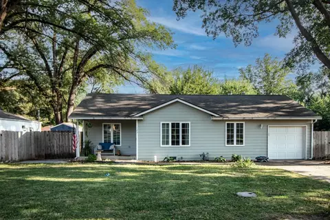 123 E Miller, Mulvane, KS 67110