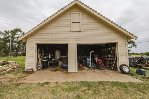 Other - 426 SE 10 Ave, Anthony, KS 67003 photo 8 of 12