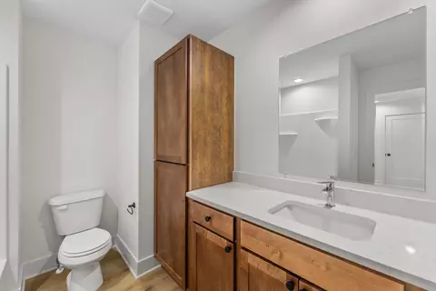 Bath - 12059 W Arvada Blvd, Maize, KS 67101 photo 3 of 4