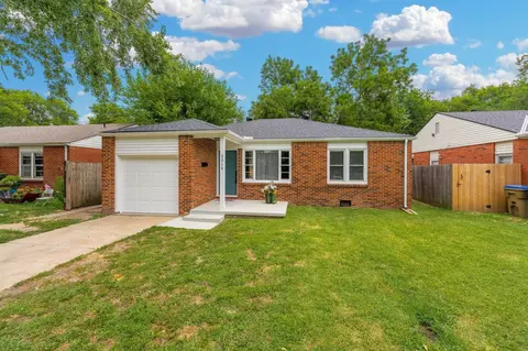 2314 S Alameda, Wichita, KS 67211