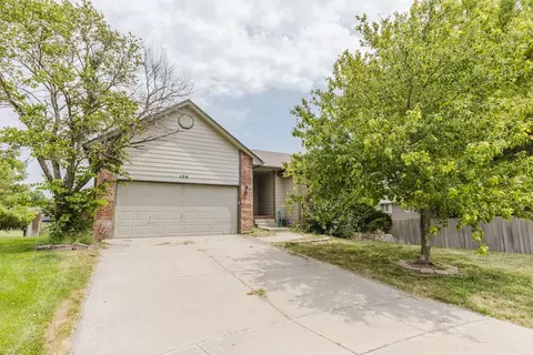 154 S Maple Dunes, Wichita, KS 67235