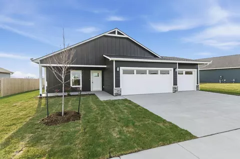 3490 E Derwin St, Derby, KS 67037 photo 2