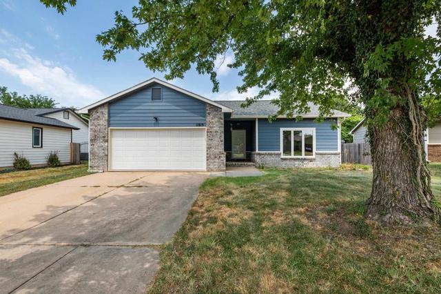 11810 W Pine St, Wichita, KS 67212