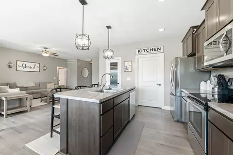Kitchen - 11326 W Wilkinson Ct, Maize, KS 67101 photo 2 of 4