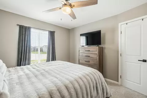 Bedroom - 11326 W Wilkinson Ct, Maize, KS 67101 photo 2 of 10