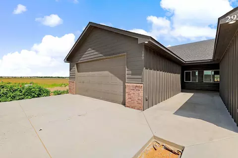 2919 S Cedar Crest Ct #100, Wichita, KS 67235