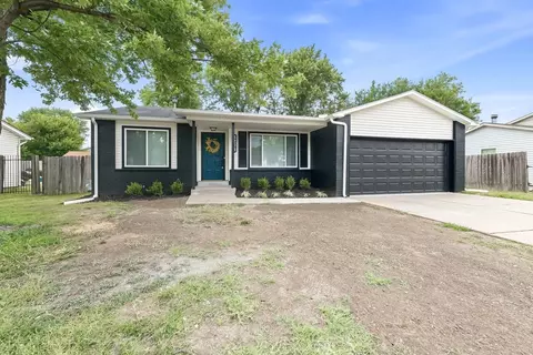 3203 N Cranberry St, Wichita, KS 67226