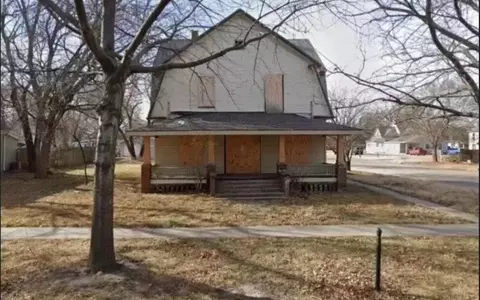 153 N Clarence, Wichita, KS 67203