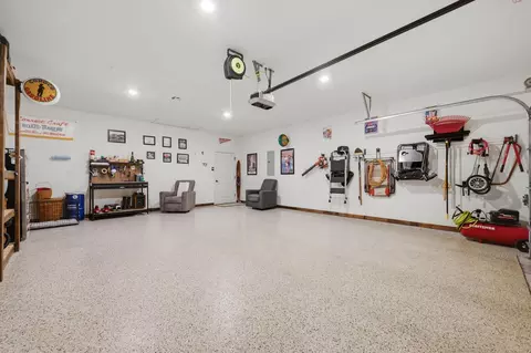 Other - 1024 E Twisted Oak Rd, Derby, KS 67037 photo 5 of 6