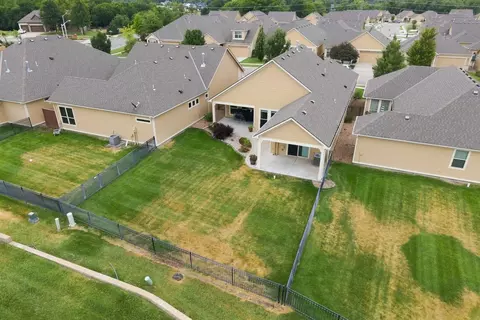 View/Area - 1024 E Twisted Oak Rd, Derby, KS 67037 photo 2 of 2