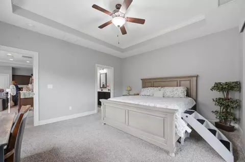Bedroom - 1024 E Twisted Oak Rd, Derby, KS 67037 photo 2 of 3