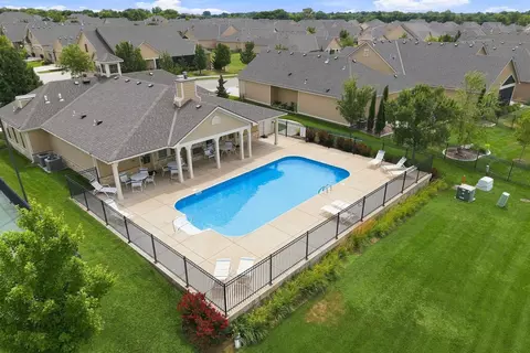 Exterior - 1024 E Twisted Oak Rd, Derby, KS 67037 photo 9 of 9