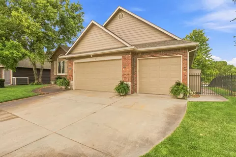 4711 W 31st St S, Wichita, KS 67215