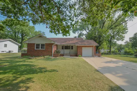 737 E Harvard, El Dorado, KS 67042