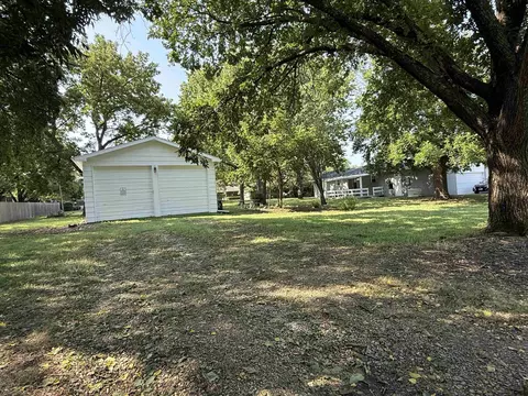 Exterior - 3100 N Ohio, Augusta, KS 67010 photo 8 of 8