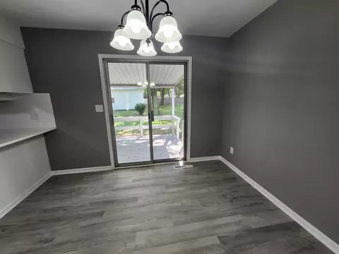 Dining - 3100 N Ohio, Augusta, KS 67010 photo 1 of 1